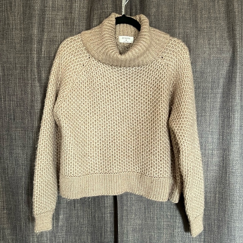 Zenana dusty brown turtleneck sweater knit size medium